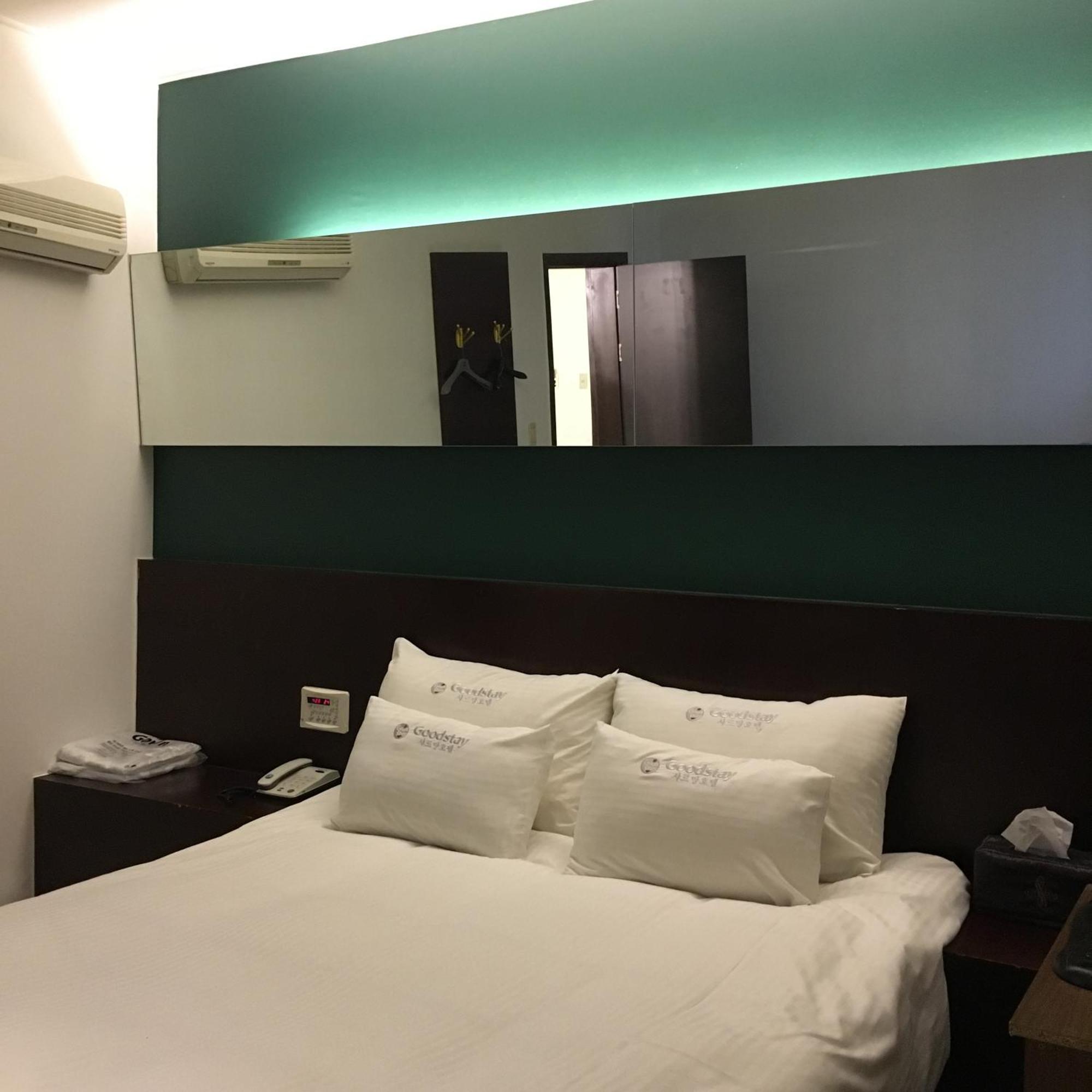 Charmant Hotel Mokpo Δωμάτιο φωτογραφία